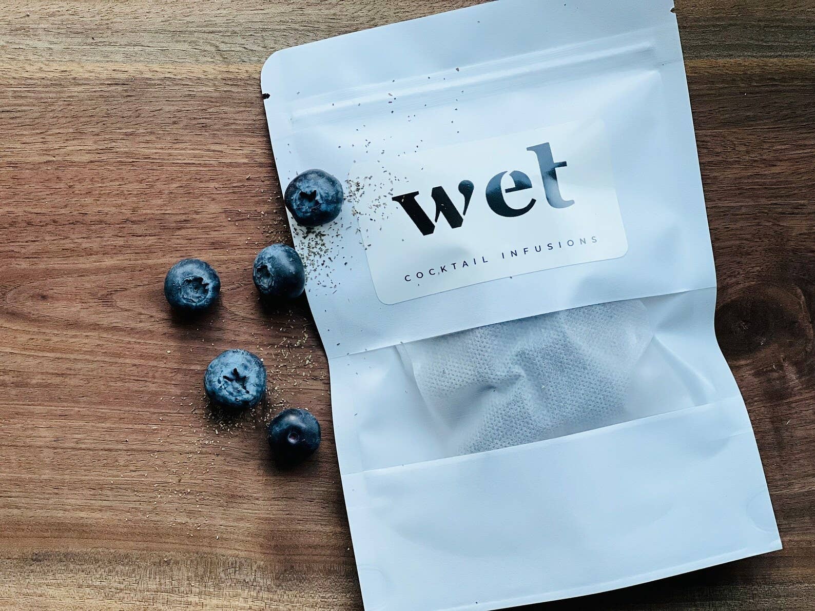 Wet Cocktail Infusions - Basil Blueberry Alcohol Infusion Kit