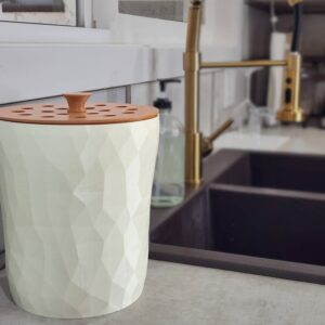 The Rogerie - Countertop Composter White